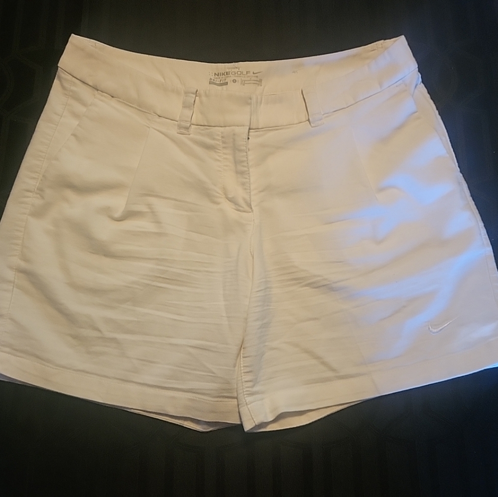 Nike Women's White Golf Shorts Dri-fit Size 4